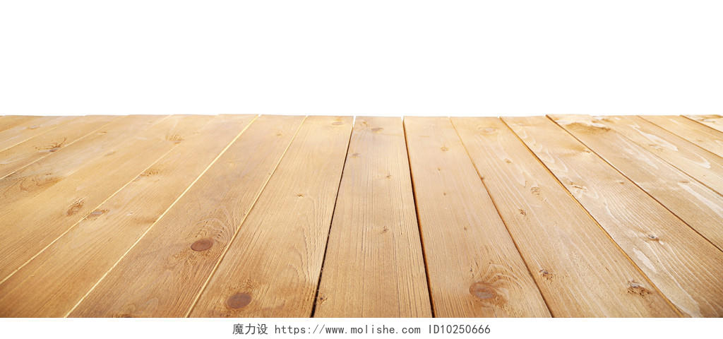 白色底座上的木制桌子